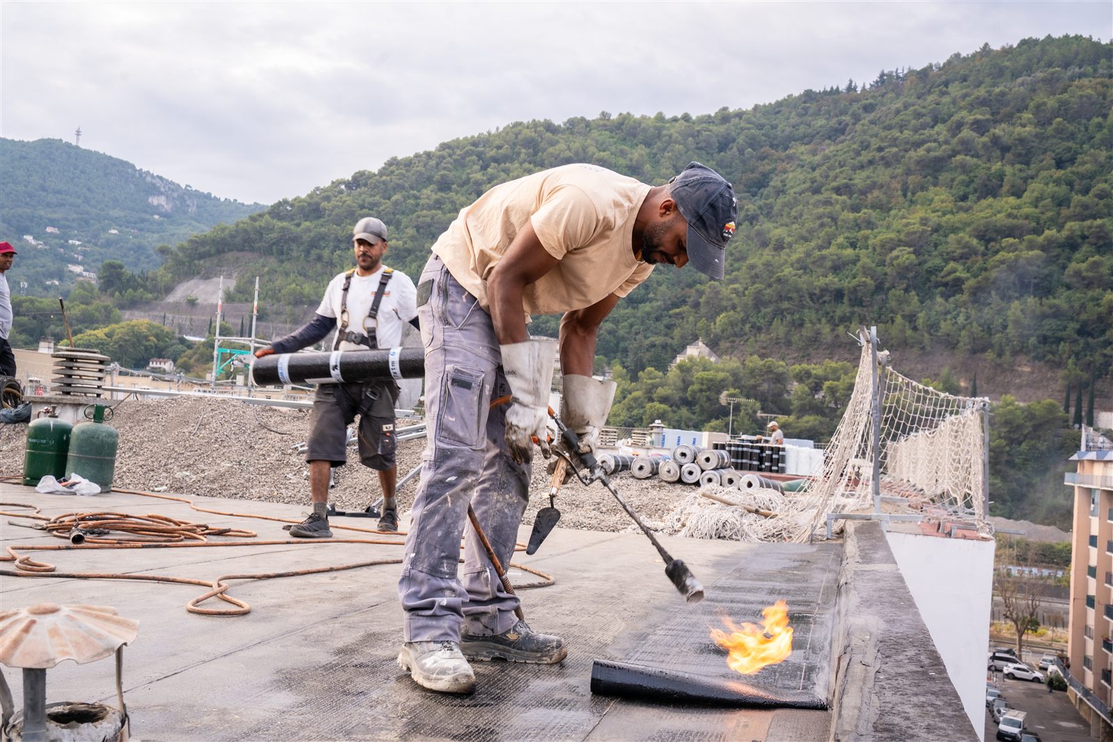 Chantier d'étanchéité de toiture-terrasse réalisé par CEG TOITURE (photo 9)