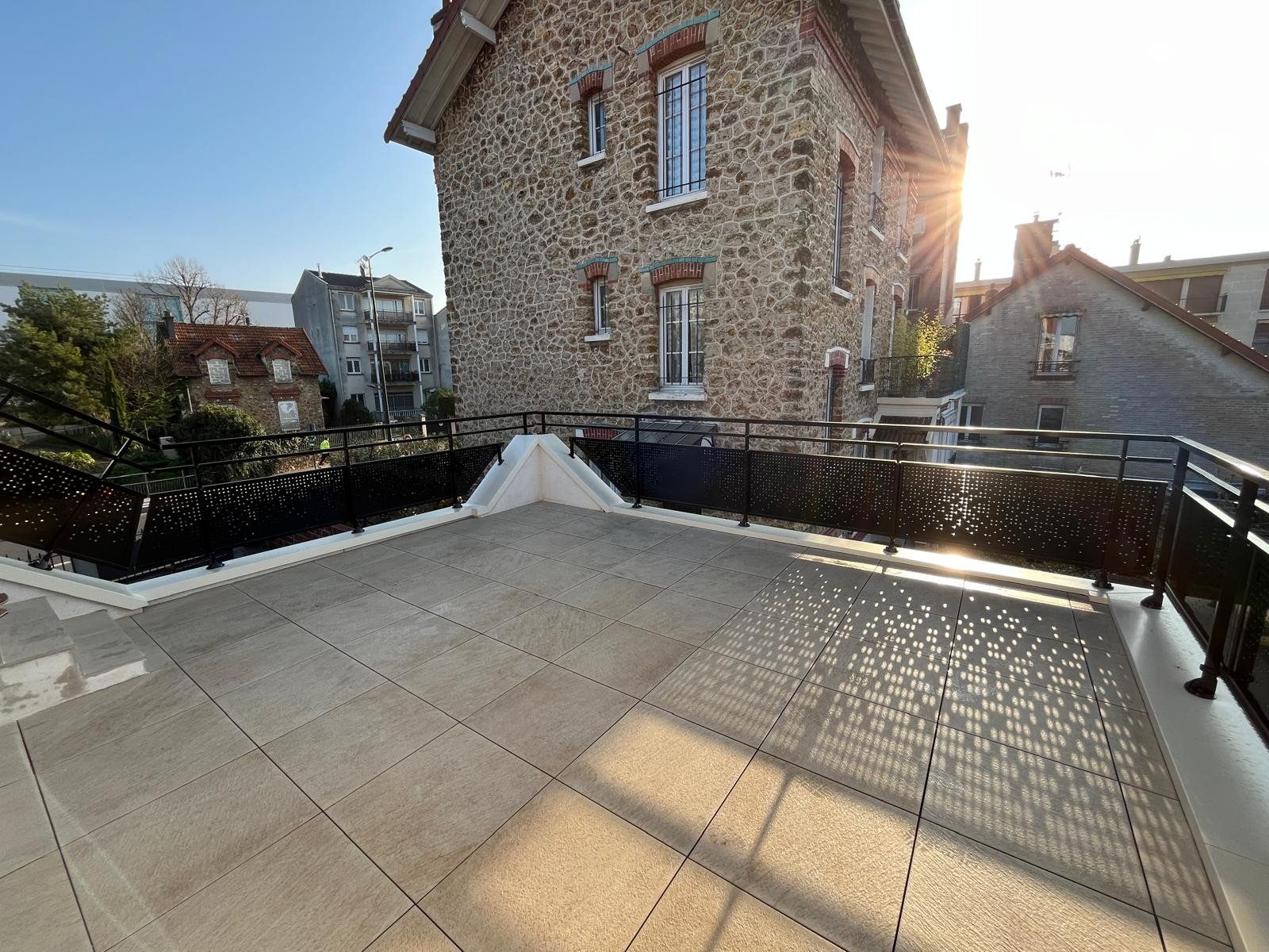 Chantier d'étanchéité de toiture-terrasse réalisé par CEG TOITURE (photo 18)