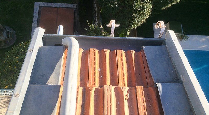 Zinguerie, gouttières et chéneaux réalisés par CEG TOITURE (photo 4)